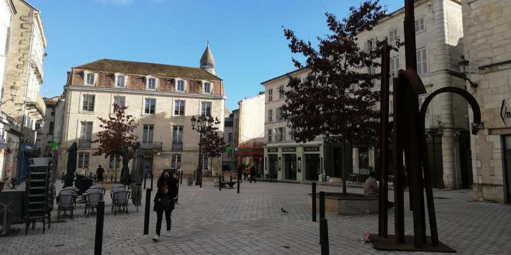 Le Clos Chassaing N1 - Wifi - Centre Ville-Property Rental Nm Perigueux Exterior photo